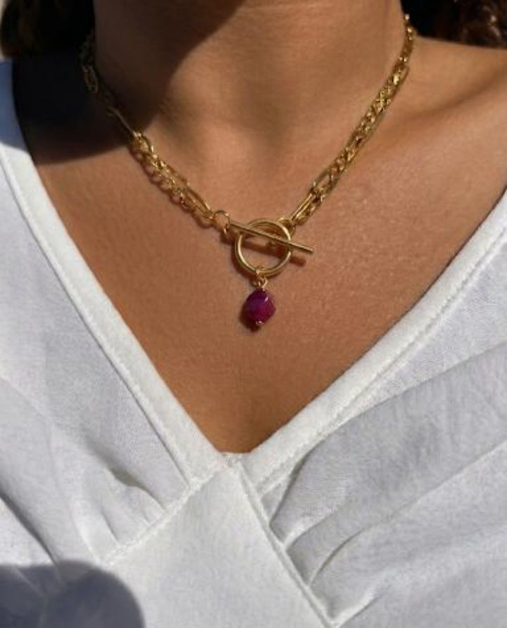 Collier Esaiah