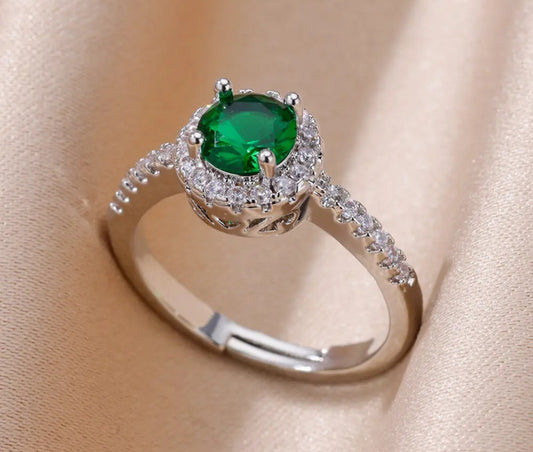 Liora ring