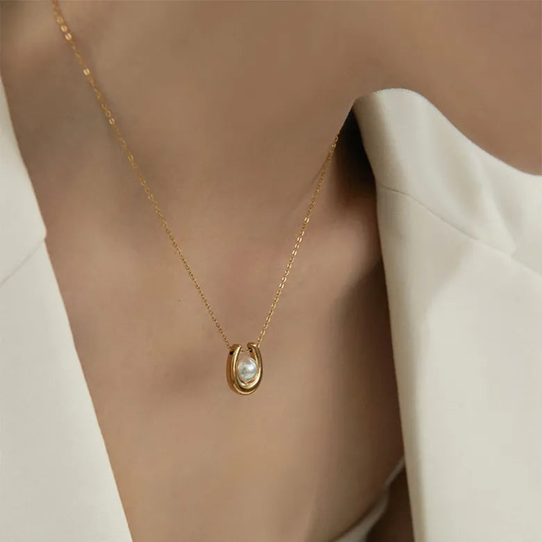 collar esmeralda
