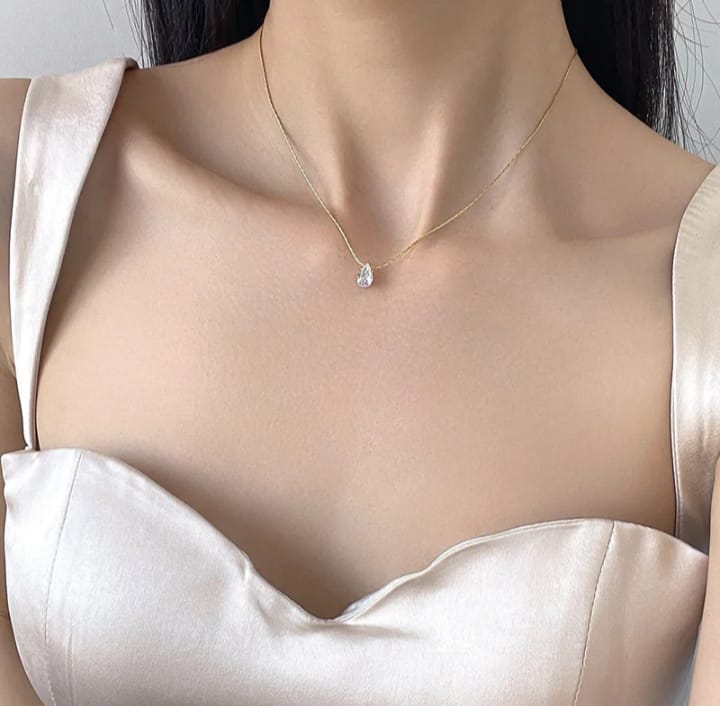 Collar Gota de Elegancia 💖